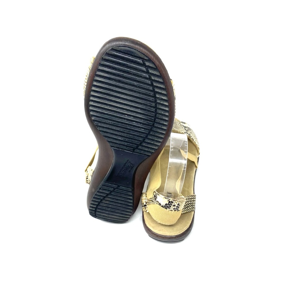 Trotters Sandals - Picture 3 of 7